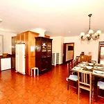 Vila Quinta Da Barreira A-da-Rainha
